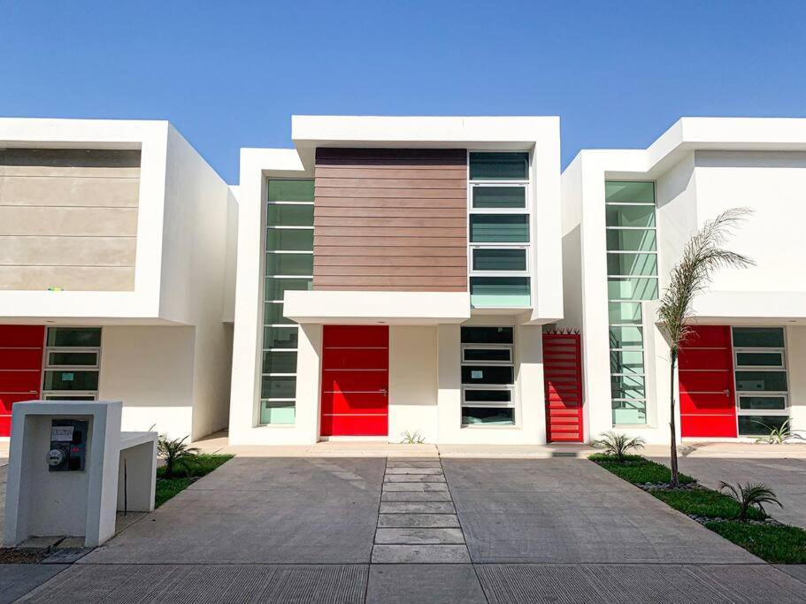 Villa Casa Moderna Y Elegante En El Corazon De Ensenada! Exterior foto