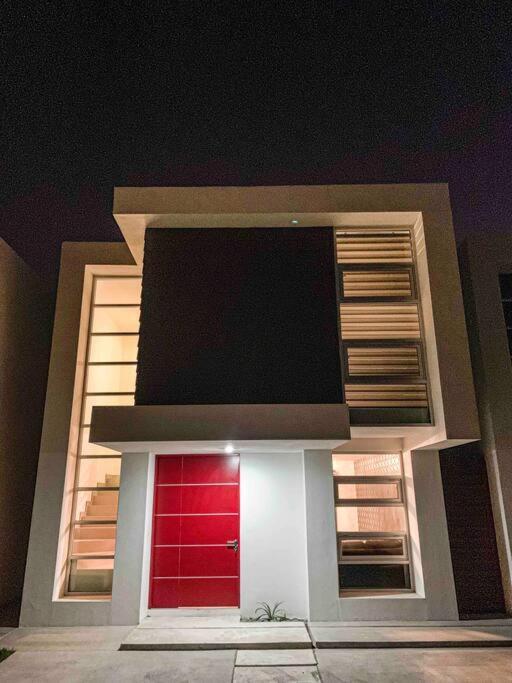 Villa Casa Moderna Y Elegante En El Corazon De Ensenada! Exterior foto